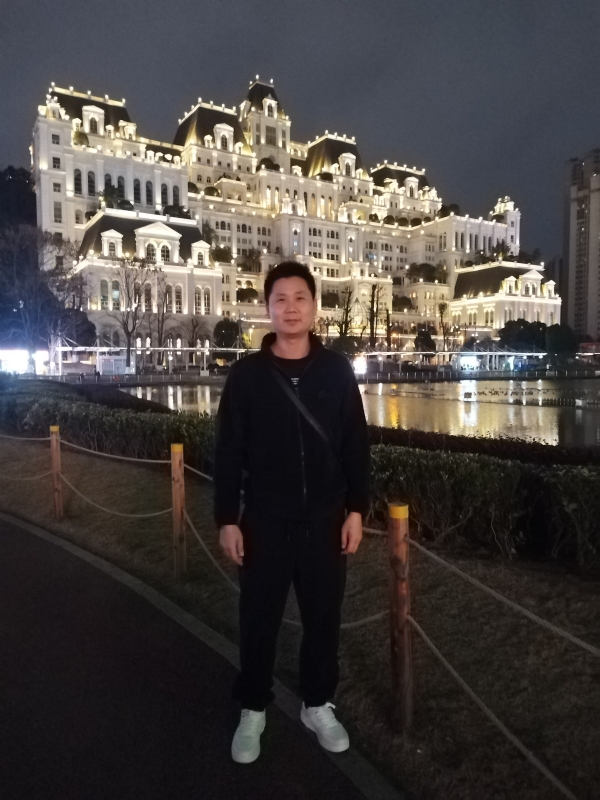 另一半的她的第三张照片--茂名相亲服务中心