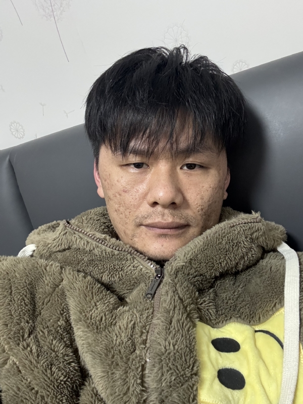 赵淼的第一张照片--茂名相亲服务中心