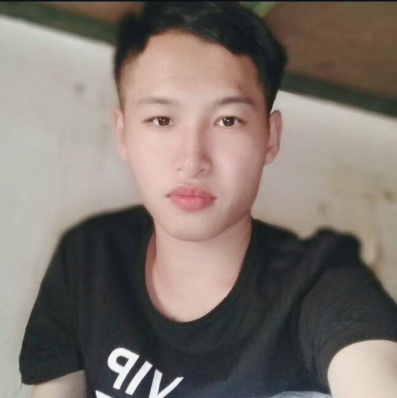 小立的第一张照片--茂名相亲服务中心