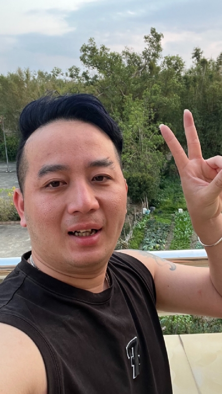 暖心的第一张照片--茂名相亲服务中心