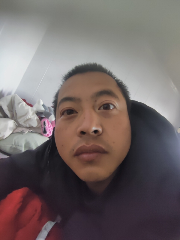 等一个人的第一张照片--茂名相亲服务中心