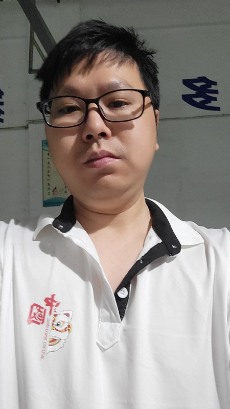 义星人的第一张照片--茂名相亲服务中心