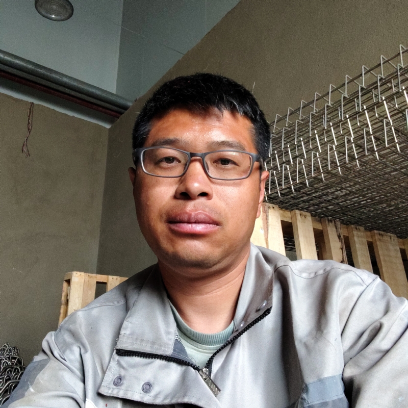 萤火的第一张照片--茂名相亲服务中心