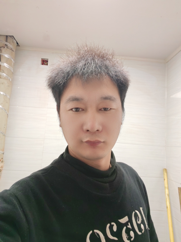 心与心的第一张照片--茂名相亲服务中心