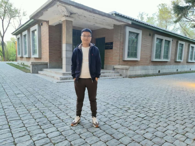 成成的第二张照片--茂名相亲服务中心