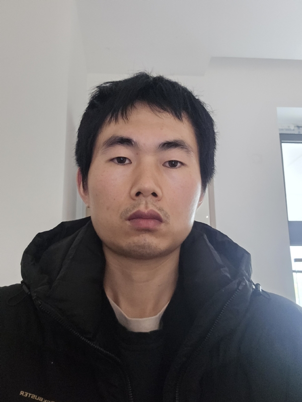 洛华晟的第三张照片--茂名相亲服务中心