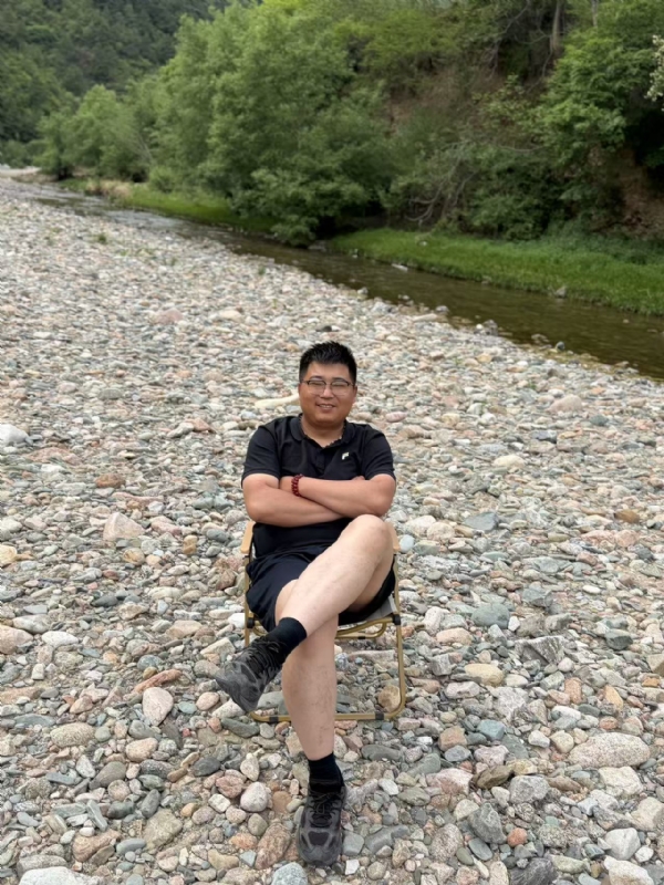 杨先生的第二张照片--茂名相亲服务中心
