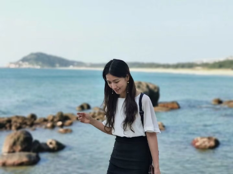 YoYo的第一张照片--茂名相亲服务中心