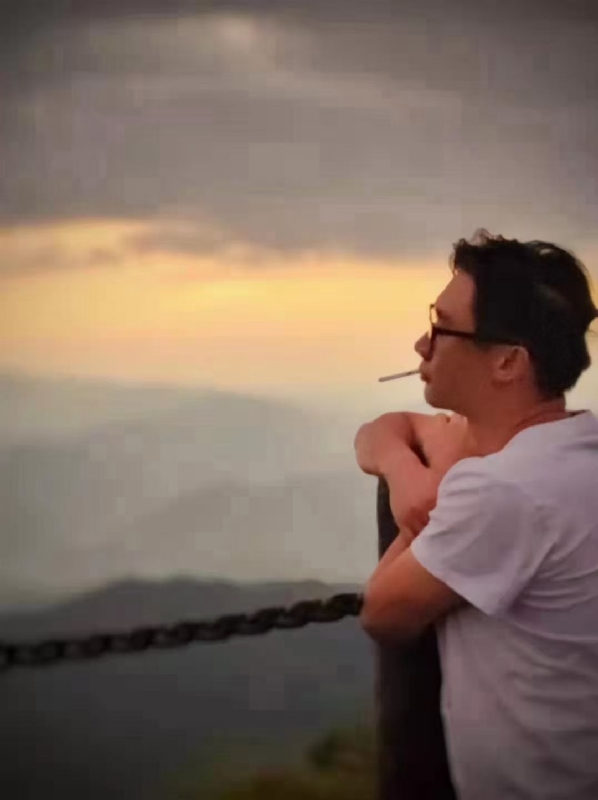 心有山海静而无边的第二张照片--茂名相亲服务中心